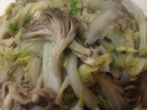 白菜をまるごと買ったら…白菜と干し舞茸の中華炒め！